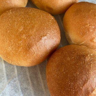 ＊パン作りシリーズ＊やさしい甘さの丸パン